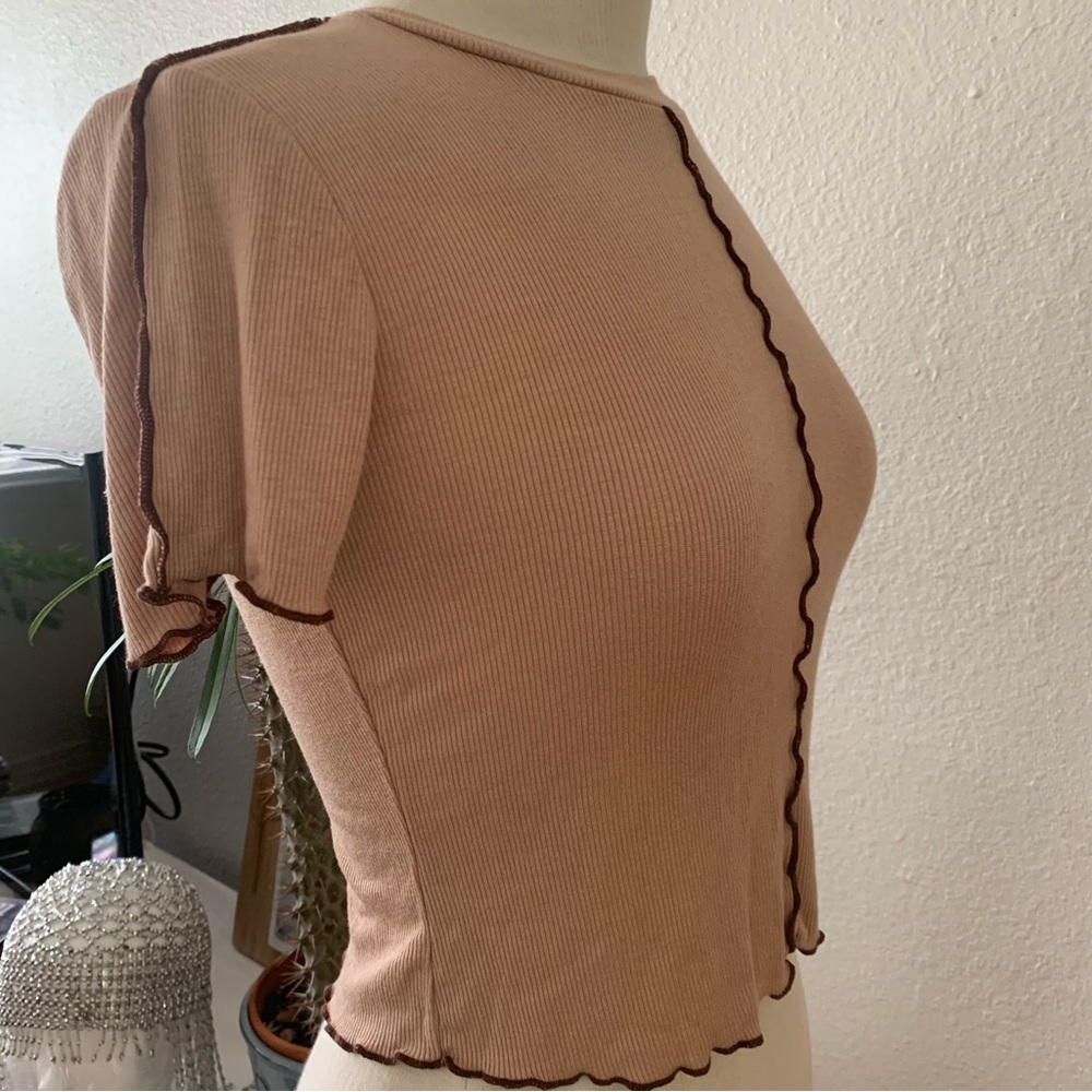 Self Esteem Tan and brown Short sleeve cropped top; lightweight ribbed texture - Picture 6 of 8
